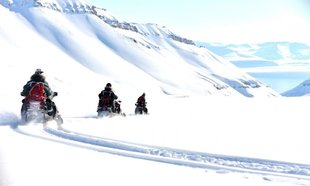 Snowmobile Adventure in Spitsbergen